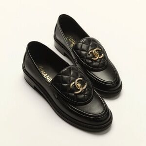 CHANEL Moccasins Lambskin Black